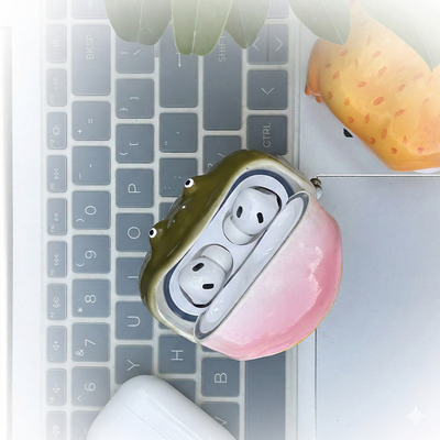 Étui pour AirPods grenouille mignonne-moche